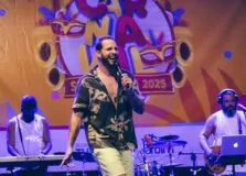 Thiago Yyoo leva axé para a Região dos Lagos e vira destaque no Carnaval