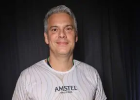 Bye-bye verão! Michel Cohen faz análise da alta estação da Agência Diva