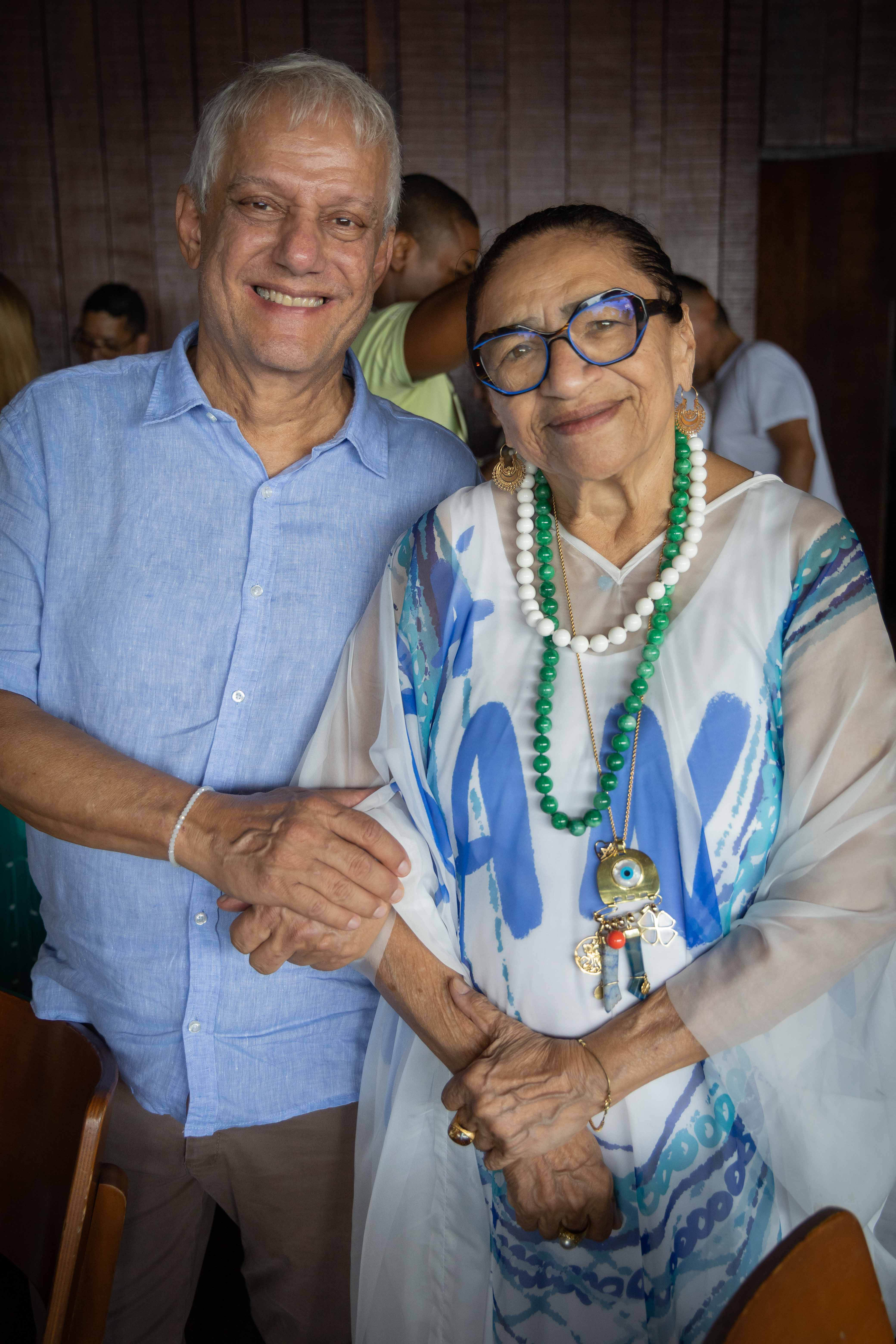 Edinho Engel e Licia Fabio