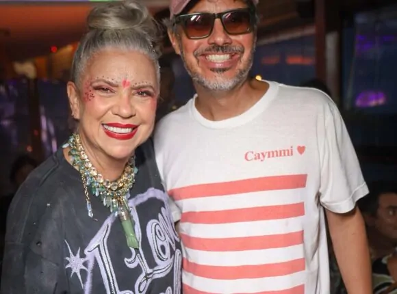 Fotos – Personalidades e artistas se reúnem no Camarote Brown para o sábado do Carnaval de Salvador