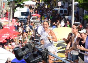 Ivete encerra Carnaval de rua com pipoca no Campo Grande