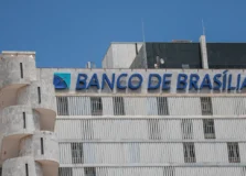 Câmara Legislativa convoca presidente do BRB após ausência em audiência sobre crise financeira