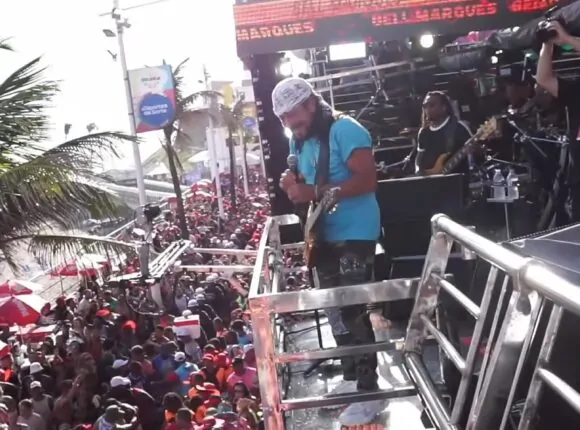 Play na folia! Bell Marques inicia o Carnaval de Salvador 2026 no circuito Barra-Ondina