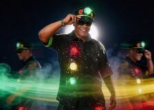 Sinal verde! Márcio Victor agita foliões com pipoca pelo circuito Barra-Ondina