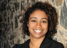 Ceci Alves reforça presença de mulheres negras na dramaturgia com (In)Vulneráveis