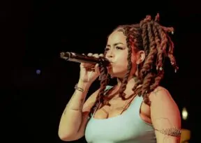 Projeto seleciona 20 cantoras negras e aposta em nova geração da música em Salvador