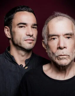 Caio Blat e Ricardo Blat se unem em espetáculo inspirado em Kafka
