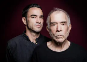 Caio Blat e Ricardo Blat se unem em espetáculo inspirado em Kafka