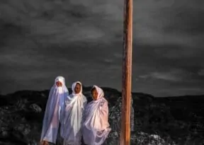 Exposição destaca tradição do Terno das Almas no Centro Histórico de Salvador