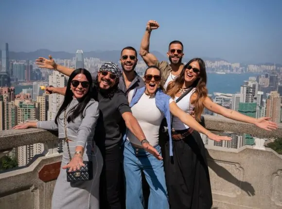 Família de Bell Marques compartilha momento divertido em viagem à Ásia