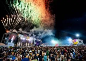 Festivais atraem turistas nacionais e estrangeiros ao litoral da Bahia