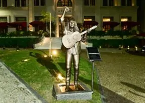 Fundação Gregório de Mattos celebra Moraes Moreira em aniversário da instituição