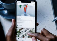 Rolagem infinita na mira: entenda a nova regra que impacta redes sociais