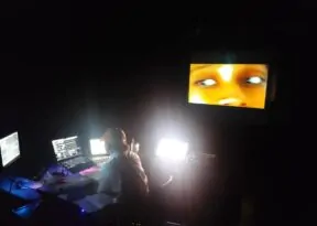 Instalação-performativa ‘OSSALITRES’ estreia temporada em Salvador