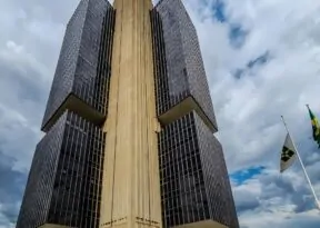 Mercado projeta mudança na Selic em nova reunião do Copom