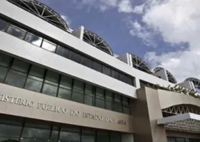 MPBA move ações contra escolas por prática de venda casada