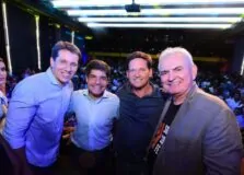 Oposição oficializa chapa com ACM Neto, João Roma e Angelo Coronel em Feira de Santana