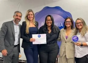 Prefeitura de Salvador certifica 14 instituições com Selo Pacto pela Mulher