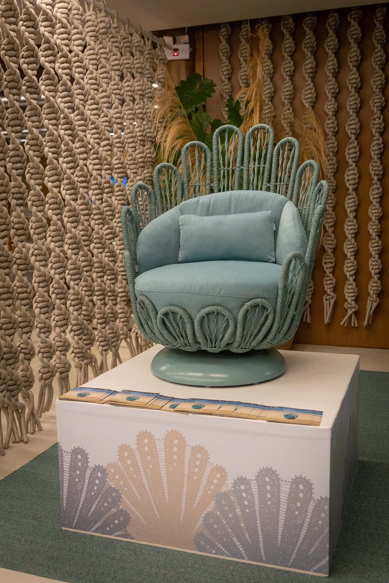 A poltrona by Martha Medeiros 