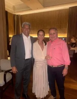 Geddel Vieira Lima celebra aniversário com presença de Jerônimo Rodrigues no Fasano
