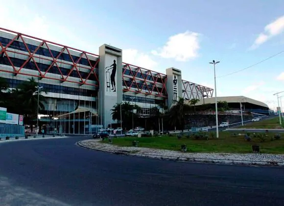 Saiba quando antigo Centro de Convenções será leiloado após décadas fechado