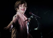 Sandra Pêra presta homenagem a Gonzaguinha com show em Salvador