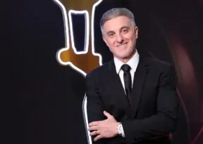 ‘Melhores do Ano’ consagra destaques da TV, música, jornalismo e esporte na Globo