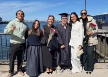 Bento Sangalo se forma nos EUA e celebra conquista ao lado da família