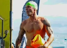 Daniel Cady participa do Oceanman Salvador e celebra desafio no mar