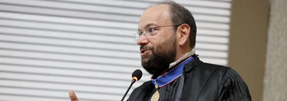 Desembargador Maurício Kertzman Szporer assume a presidência do TRE-BA