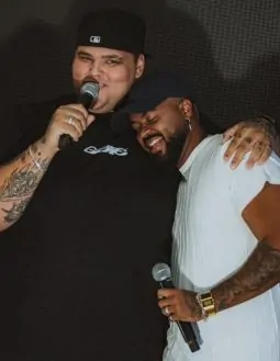 Diggo se torna o primeiro artista agenciado do Grupo Menos É Mais