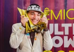 João Gomes anuncia esquenta de São João com show em Salvador