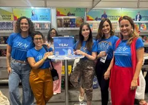 Livro reúne narrativas autobigráficas e propõe novo olhar sobre o autismo