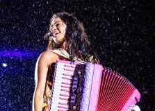 Lucy Alves celebra o forró e a música nordestina com show em Salvador