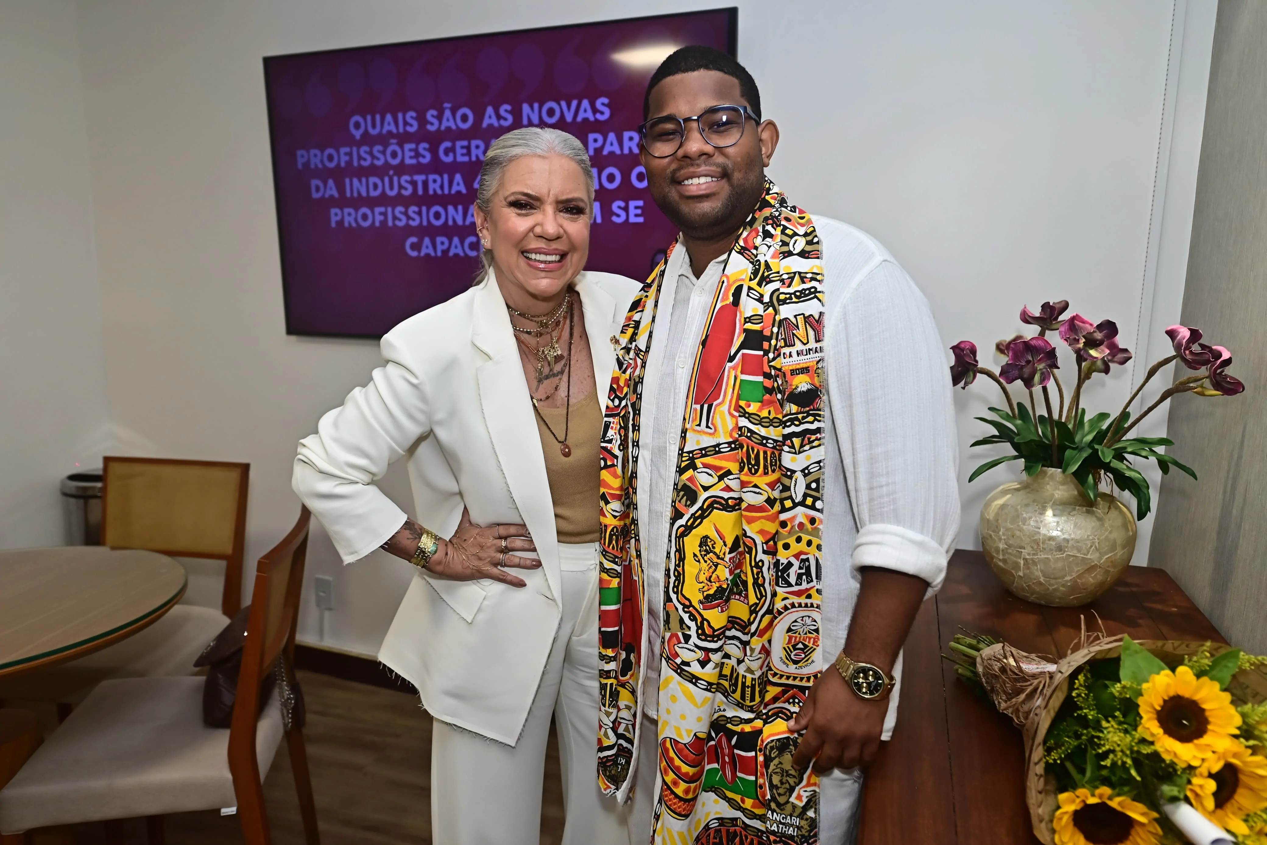 Astrid Fontenelle recebe Título de Cidadã Baiana na ALBA
