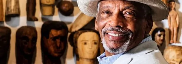 Alberto Pitta reverencia legado de Emanoel Araujo em mostra inédita no Museu Afro Brasil