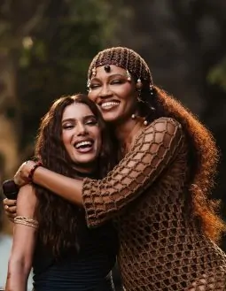 Anitta se une a artistas soteropolitanos para música em homenagem à Bahia