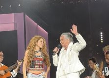 Maria Bethânia confirma participação no show de Shakira em Copacabana