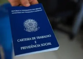 Desemprego em Salvador registrou queda nos últimos três anos