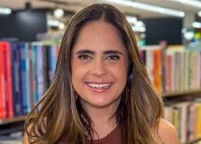 Fabiane Maimone lança livro comentado “A Arte da Guerra” em sessão de autógrafos em Salvador
