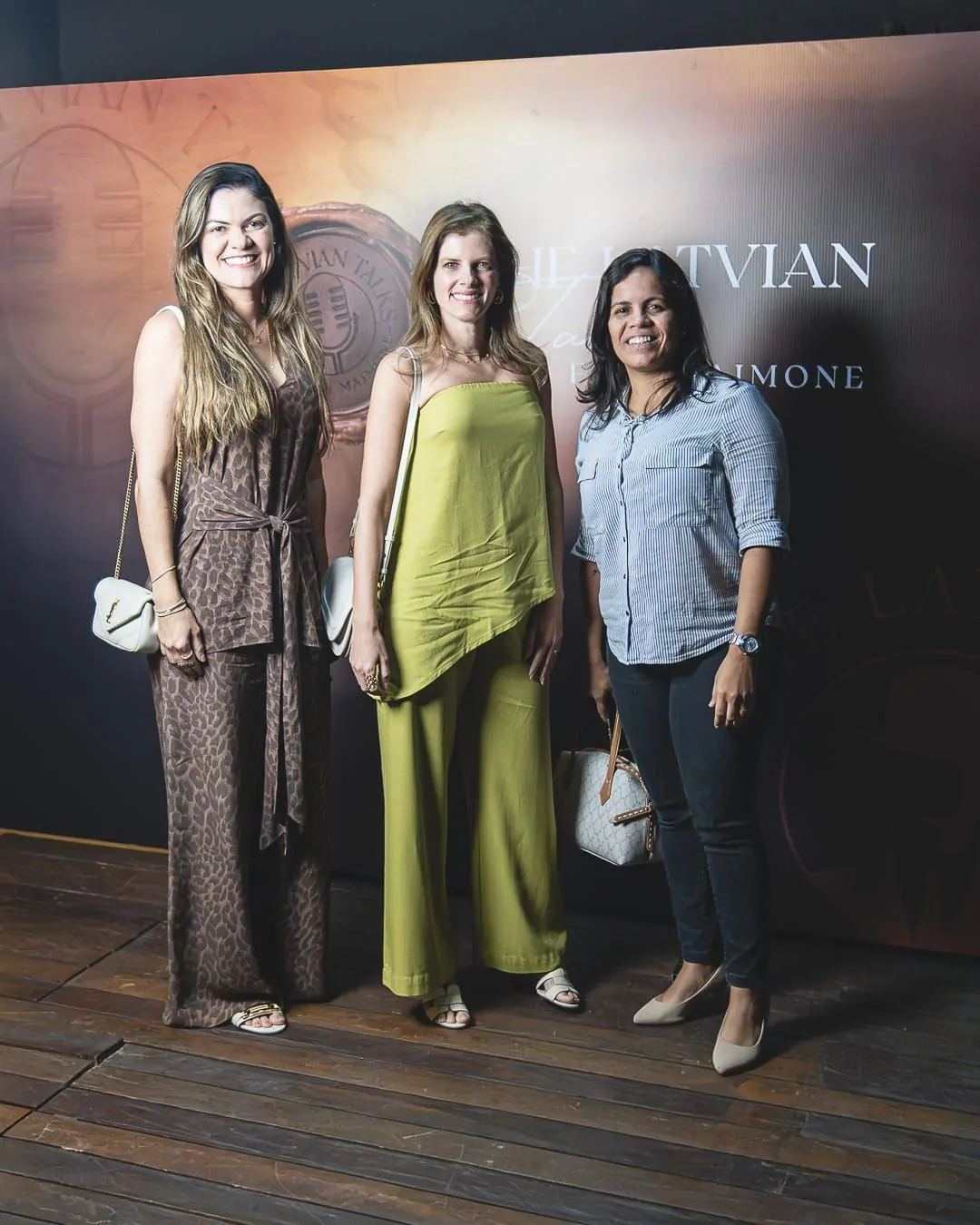 Luana Domitilo, Tássia Cestari e Aline Mascarenhas