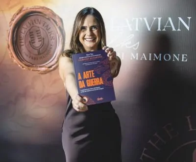 Fotos – Fabiane Maimone lança oficialmente o livro “A Arte da Guerra” no The Latvian Talks
