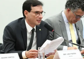 Fim da escala 6×1: deputado baiano propõe que um dos dias de folga seja no domingo