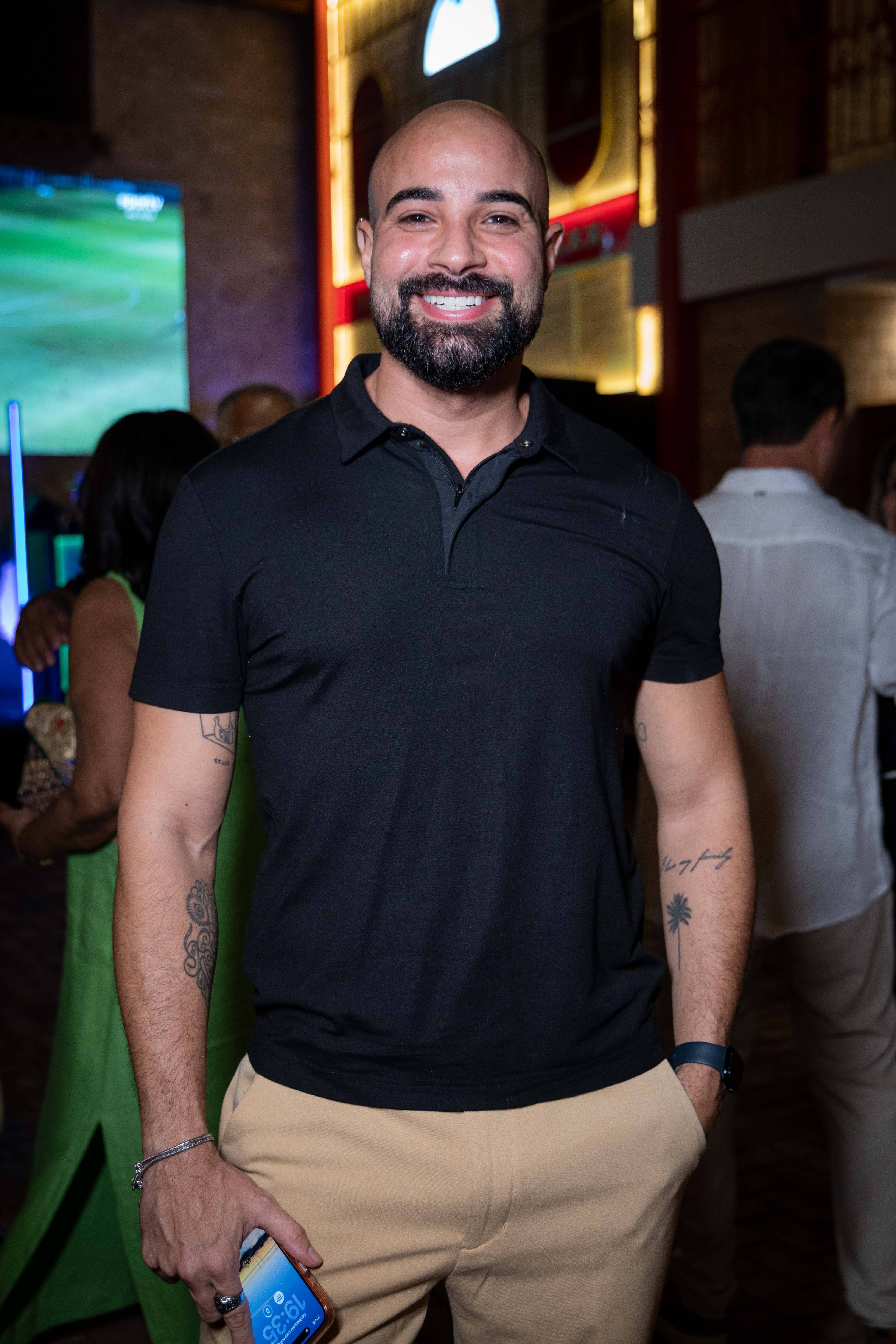 Alisson Short