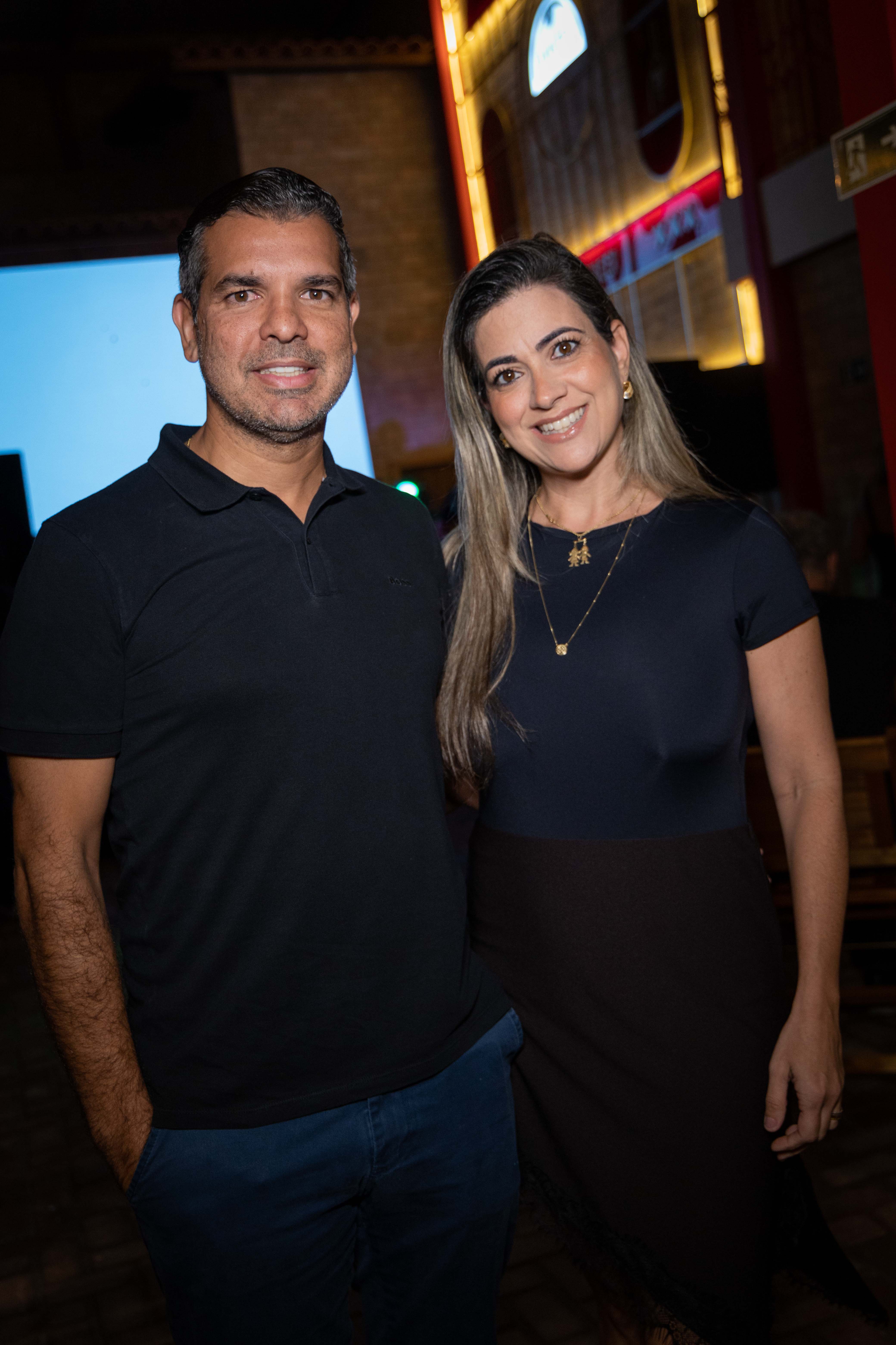 Rogerio e Adriana Vargas