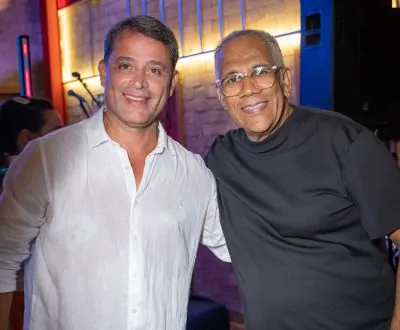 Fotos – Álvares Gastrobar é inaugurado no Rio Vermelho com homenagem a Caramuru em casarão histórico