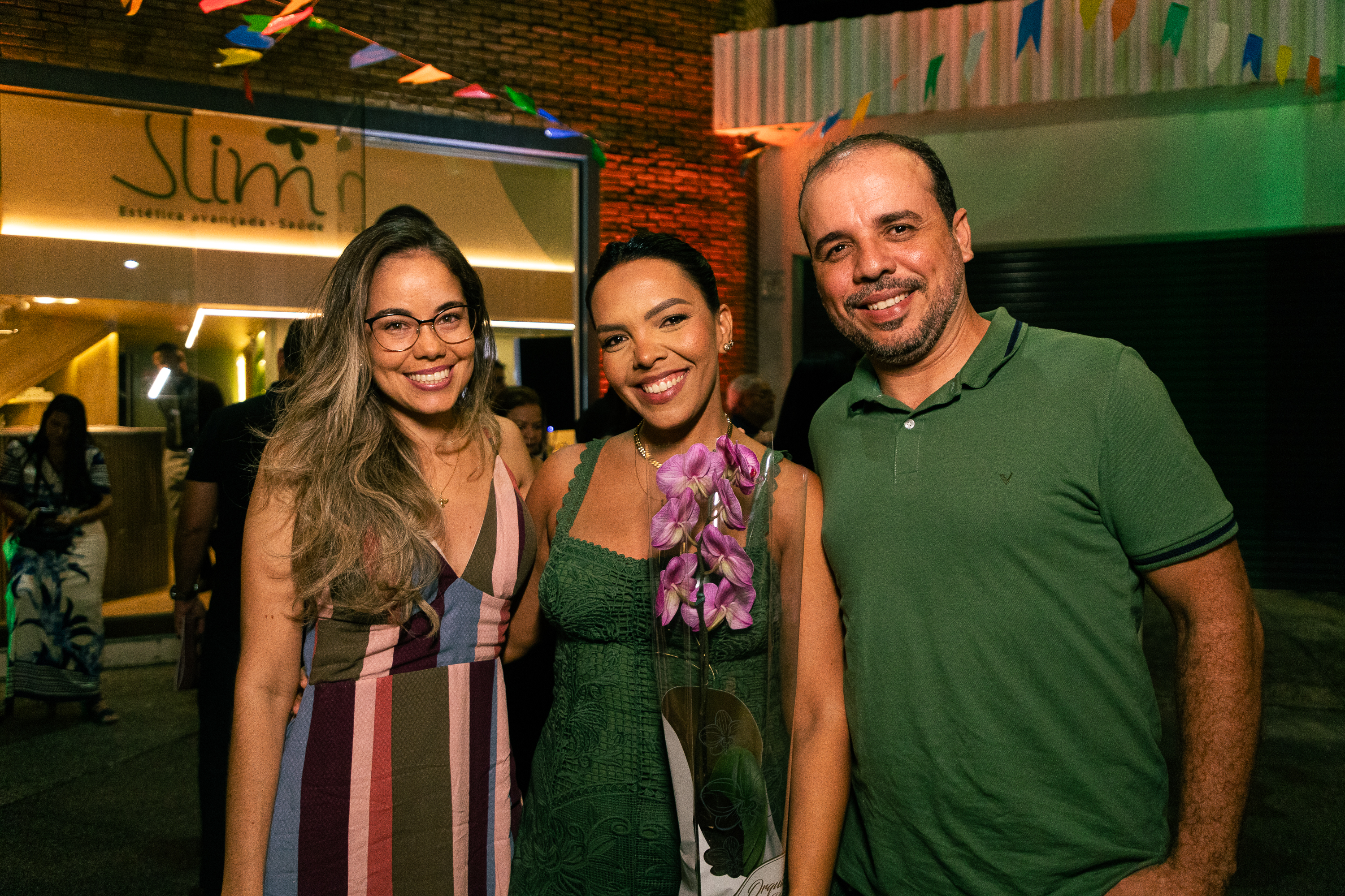 Caroline Tosta, Jamile Miranda e Xande Guimarães
