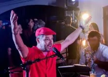 Marcelo Serrado retorna com projeto “Samba do Serrado” a Salvador