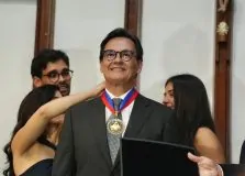 Sosthenes Macêdo recebe Comenda 2 de Julho na ALBA