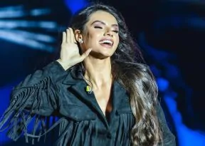 Vocalista anuncia saída de famosa banda de forró: “foram anos inesquecíveis”